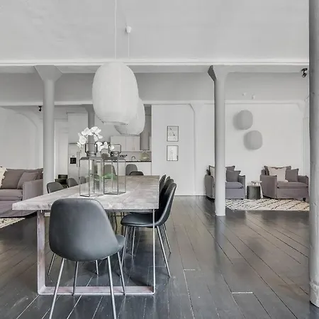 アパート Huge Modern 5br-apartment In The City Center - The Perfect Base For Your Group!
